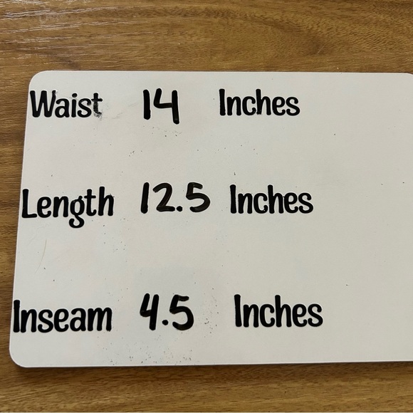 Urban Outfitters BDG Tan Cream Ivory Beige Corduroy Cargo Shorts Women’s Size 4 - Picture 7 of 7